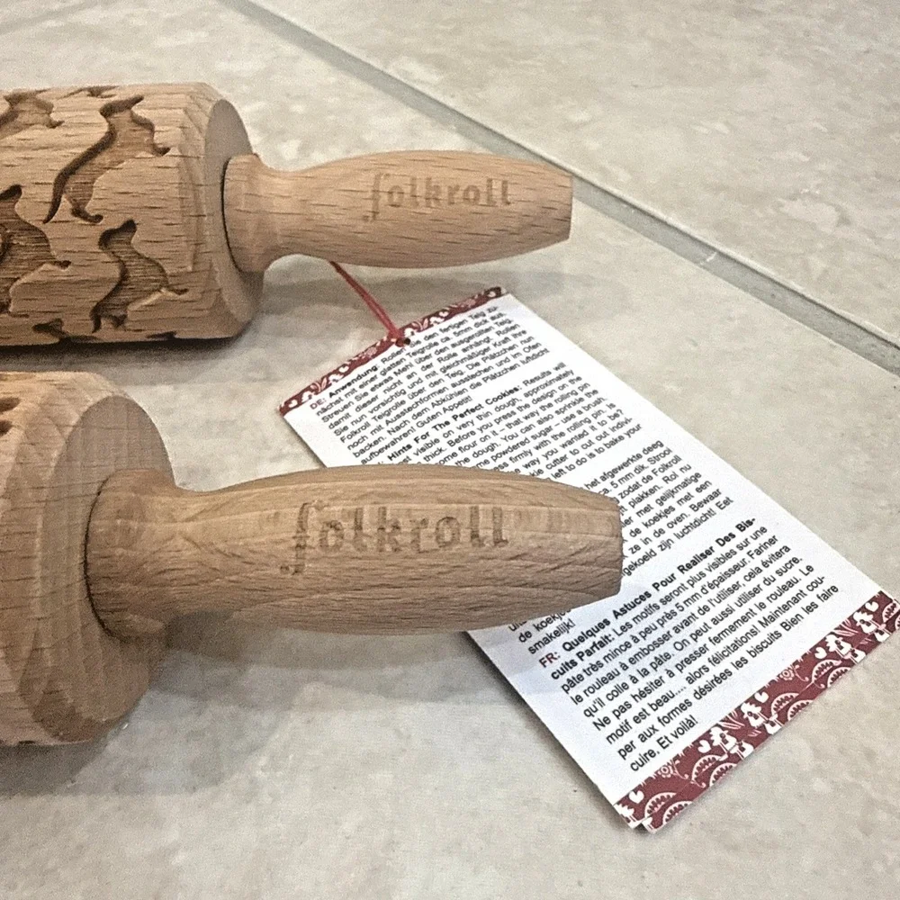 NWT 2 Folk Roll Beech Engraved Rolling Pins Dachshund Paw Prints Cookie Dough 9